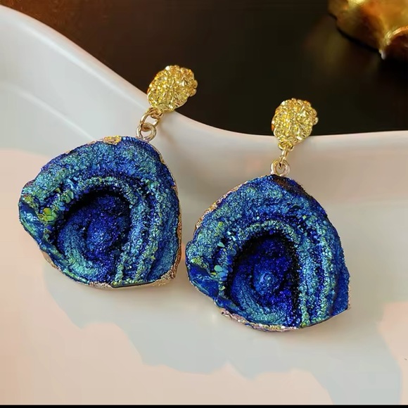 Van Gogh Style Abstract Painting Earrings- 2025 Trend (Simulated Natural Stone) - Picture 6 of 8
